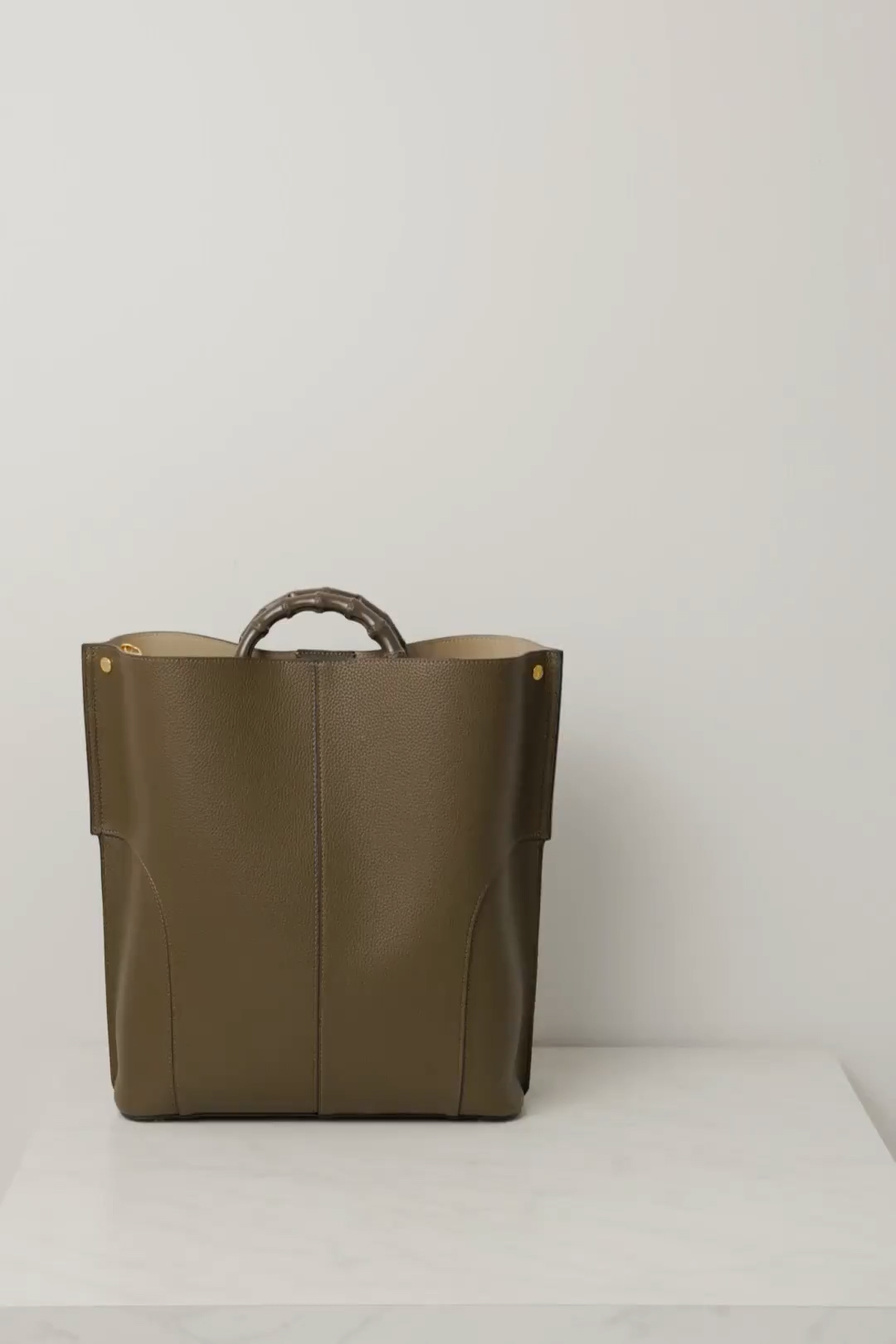  of Hai Bamboo Bag Dark Brown/韓国 シルク バンブーバッグ 送料無料*【hai (ハイ)】新色入荷: Bamboo Bag in Brown