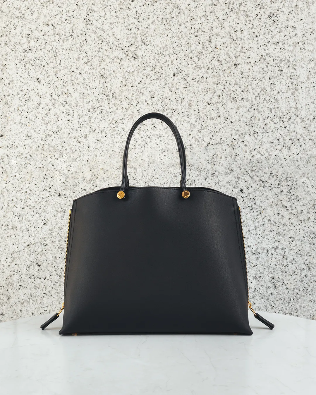 Y BAG Medium サムネイル